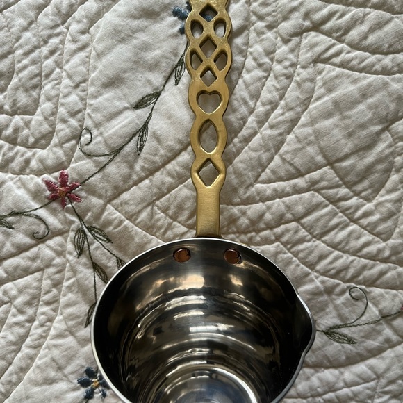 20% OFF BUNDLES! NWOT. Little Copper & Brass Pot. - Picture 5 of 11